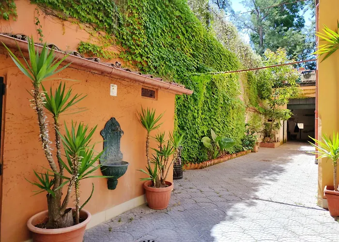 Domus Monami Dreams & Terrace In Trastevere Apartment